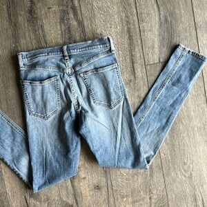 Rag and Bone jeans size 29 high rise, skinny light blue denim